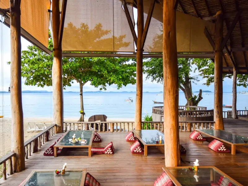 Baan Ploy Samed Restaurant